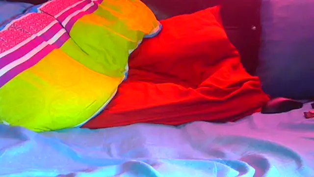 Queenofthenightx online show from 22, 2, 2026