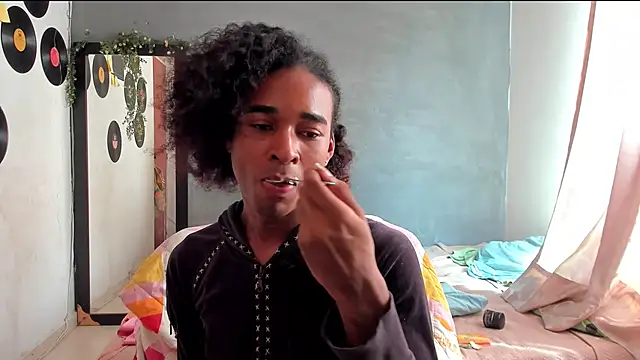 CocoChannelll online show from 28, 1, 2025