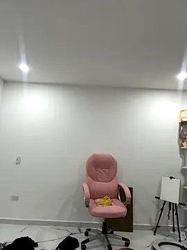 stormyy  online show from 24, 10, 2025