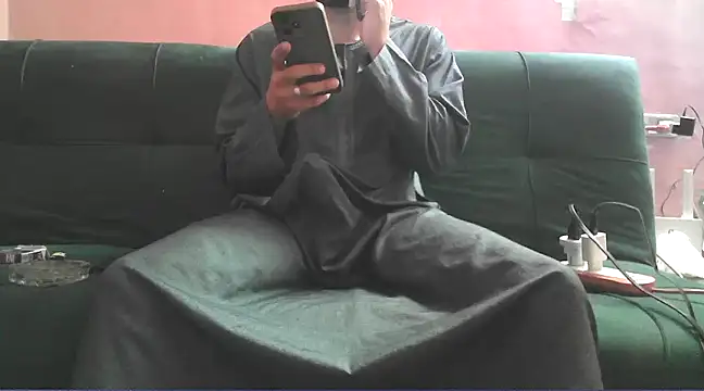 foxsanSs online show from 8, 3, 2025