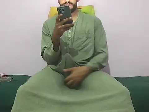 Snapshot of foxsanSs chatting on 16, 11, 2025 foxsanSs online show from 16, 11, 2025