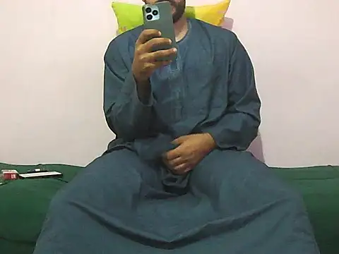 Snapshot of foxsanSs chatting on 21, 11, 2025 foxsanSs online show from 21, 11, 2025