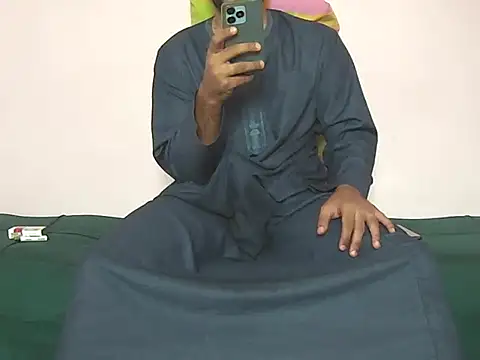 Snapshot of foxsanSs chatting on 24, 11, 2025 foxsanSs online show from 24, 11, 2025