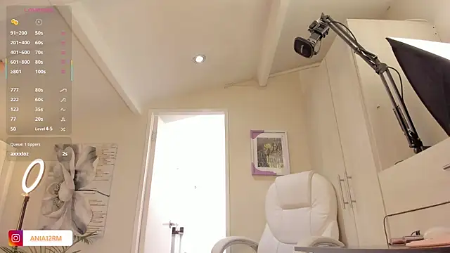 catalinasaiz online show from 18, 10, 2025