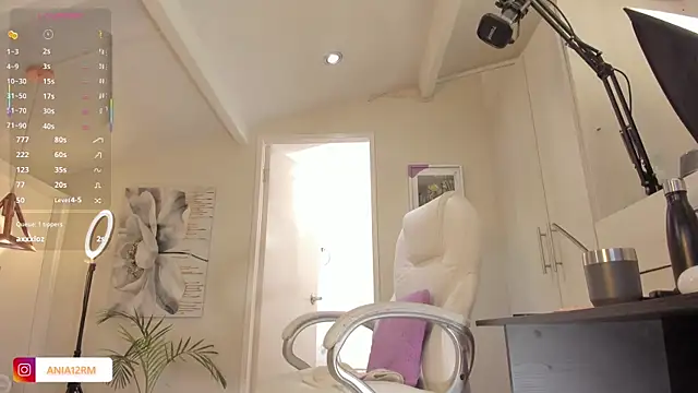 catalinasaiz online show from 27, 10, 2025