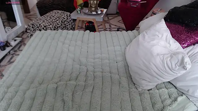 Myrnasexxx online show from 18, 4, 2026