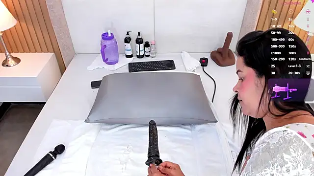 bounce katty online show from 28, 10, 2025