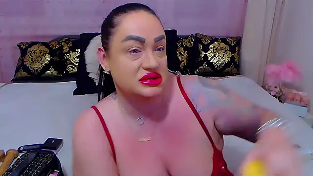BustyVicky online show from 4, 12, 2025