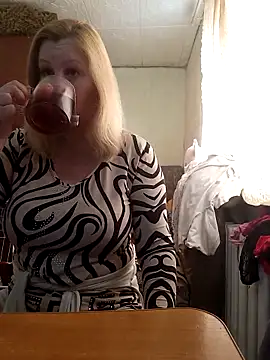 BustyBlond online show from 22, 3, 2026