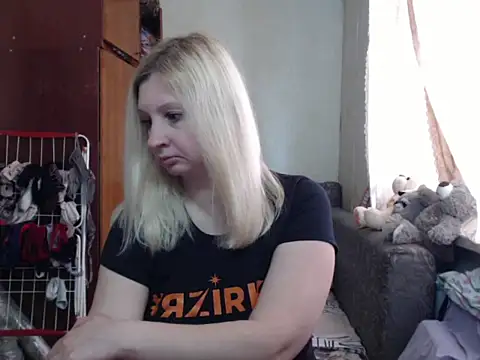 BustyBlond online show from 27, 2, 2025