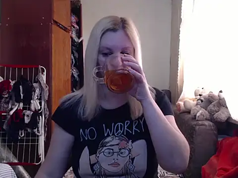 BustyBlond online show from 28, 2, 2025