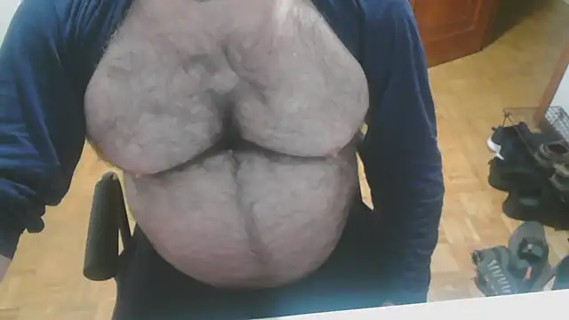 mikeyhotbear online show from 28, 10, 2025