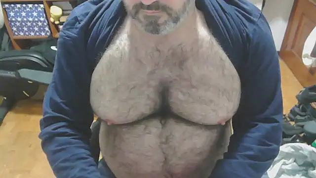 mikeyhotbear online show from 18, 12, 2024