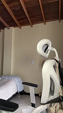 GabriSaenz online show from 31, 10, 2025