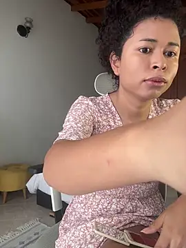 GabriSaenz online show from 7, 4, 2026