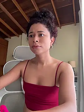 GabriSaenz online show from 4, 3, 2026