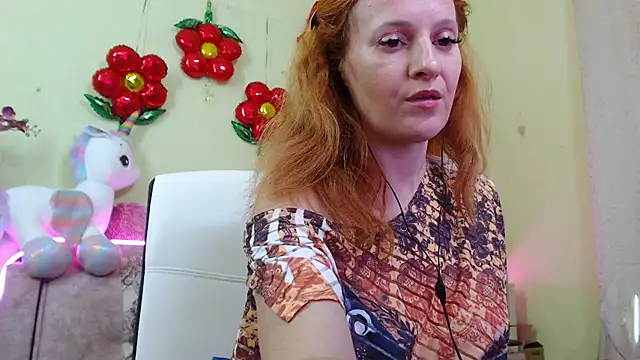 Snapshot of Simabigsmile chatting on 22, 2, 2025 Simabigsmile online show from 22, 2, 2025