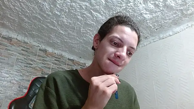 Snapshot of omar_alurba chatting on 25, 11, 2025 omar alurba online show from 25, 11, 2025