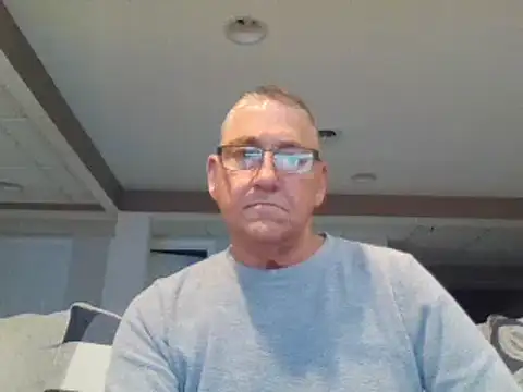 Snapshot of takeitall101 chatting on 6, 1, 2025 takeitall101 online show from 6, 1, 2025