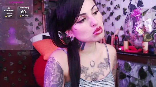 Snapshot of demon_ssofy chatting on 28, 5, 2026 demon ssofy online show from 28, 5, 2026