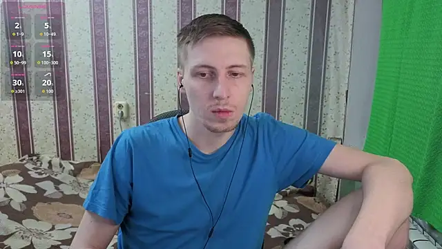 Snapshot of darienlarge chatting on 31, 5, 2026 darienlarge online show from 31, 5, 2026