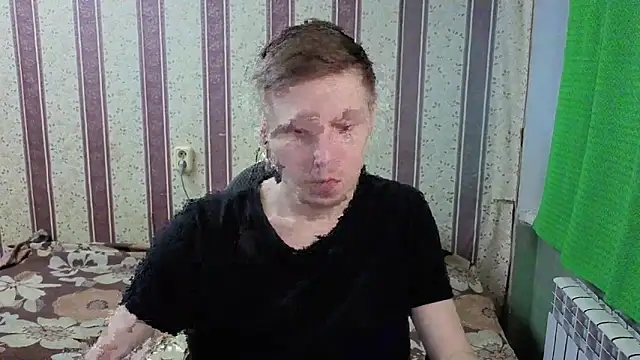 Snapshot of darienlarge chatting on 9, 6, 2026 darienlarge online show from 9, 6, 2026