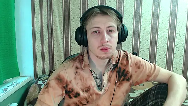 Snapshot of darienlarge chatting on 27, 11, 2025 darienlarge online show from 27, 11, 2025