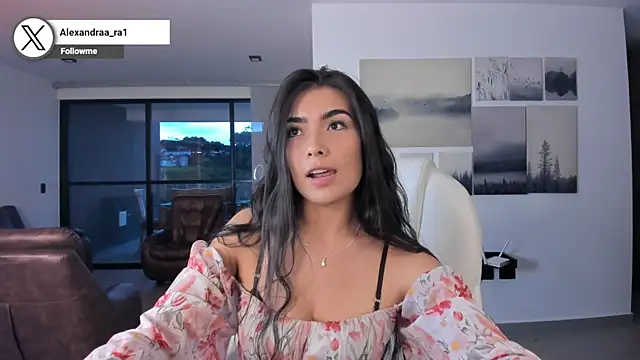 Alexandra ra online show from 23, 6, 2026