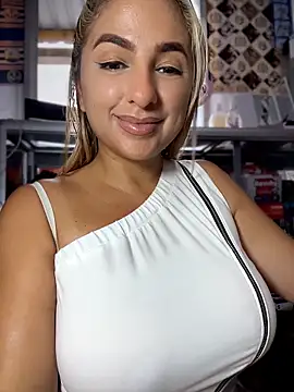 sammyqueenx21 online show from 30, 4, 2026