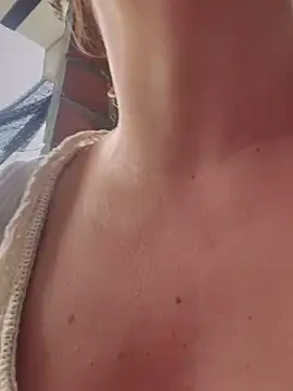 sammyqueenx21 online show from 20, 3, 2025