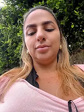 sammyqueenx21 online show from 4, 6, 2026