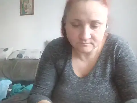 Snapshot of LaraXXX38 chatting on 5, 3, 2026 LaraXXX38 online show from 5, 3, 2026