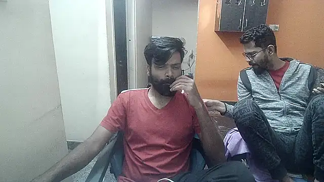 Snapshot of Indiaguy4u chatting on 15, 12, 2024 Indiaguy4u online show from 15, 12, 2024