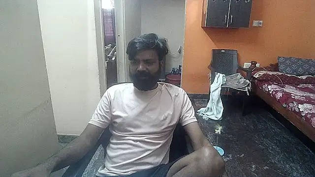 Snapshot of Indiaguy4u chatting on 28, 12, 2024 Indiaguy4u online show from 28, 12, 2024