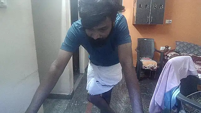 Snapshot of Indiaguy4u chatting on 22, 12, 2024 Indiaguy4u online show from 22, 12, 2024