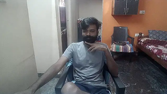 Snapshot of Indiaguy4u chatting on 24, 12, 2024 Indiaguy4u online show from 24, 12, 2024