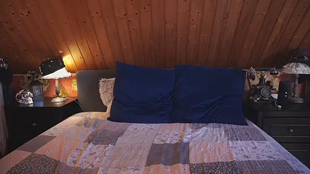 Snapshot of TessaWinter chatting on 27, 2, 2026 TessaWinter online show from 27, 2, 2026