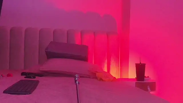 britanyy  online show from 27, 11, 2025