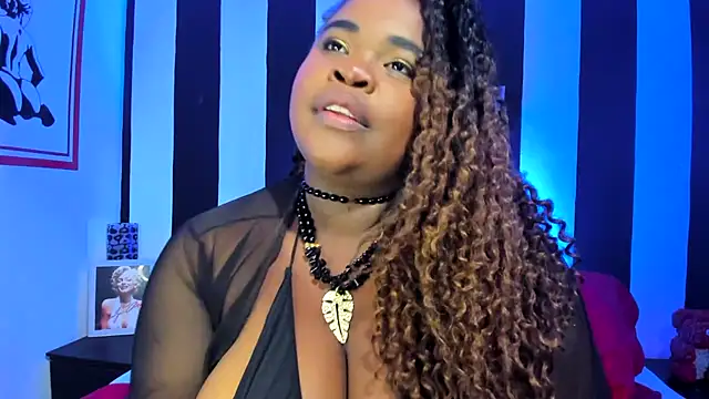 Snapshot of YeminaLeman chatting on 26, 2, 2025 YeminaLeman online show from 26, 2, 2025