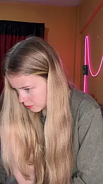 Snapshot of -veranito- chatting on 30, 11, 2025 -veranito- online show from 30, 11, 2025