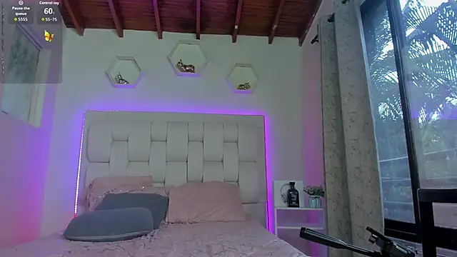 shanakendall online show from 29, 11, 2025