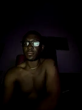 Snapshot of KingB8r chatting on 9, 10, 2025 KingB8r online show from 9, 10, 2025
