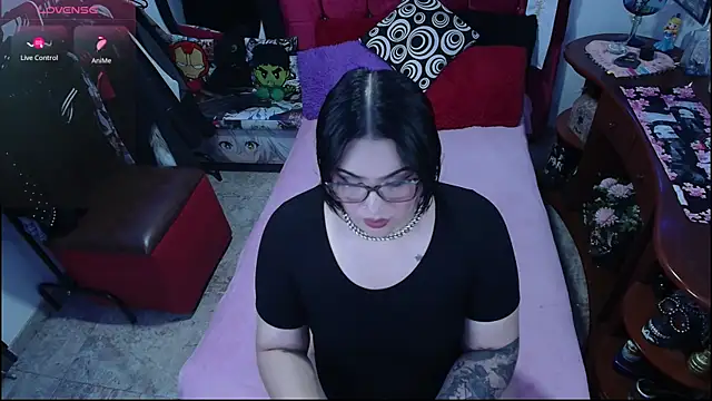 Snapshot of lufek23 chatting on 13, 11, 2025 lufek23 online show from 13, 11, 2025