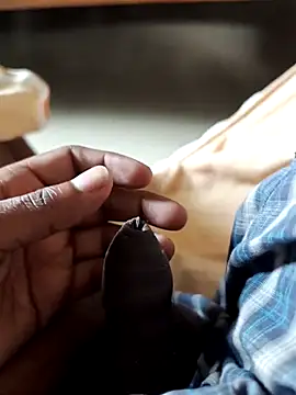 malluflash online show from 11, 11, 2025