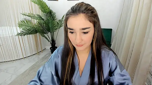 GoldenHeart 1 online show from 23, 4, 2026