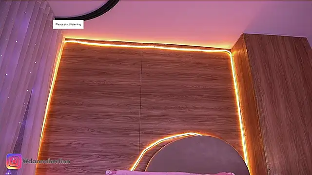 danna berlin  online show from 12, 4, 2026