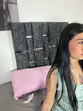 Natasharuso online show from 22, 2, 2026