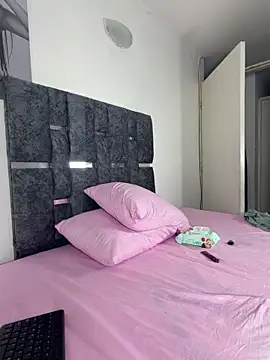 Natasharuso online show from 9, 3, 2026