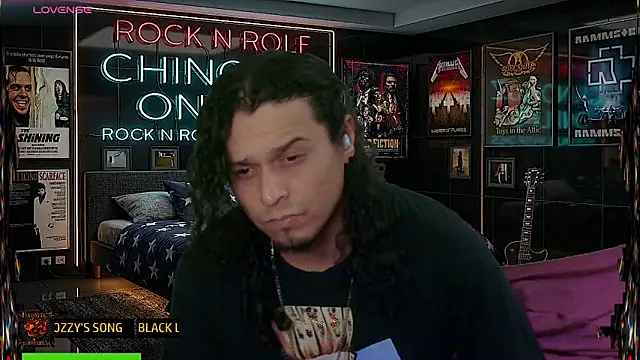 Snapshot of chino_roz chatting on 28, 5, 2026 chino roz online show from 28, 5, 2026
