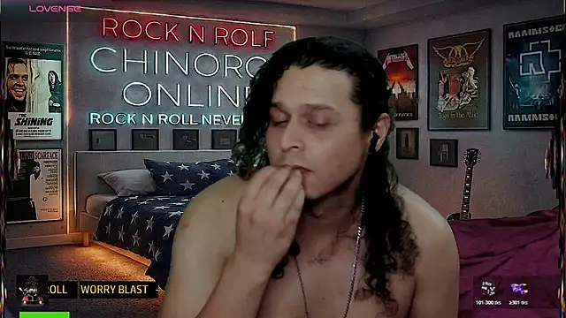 Snapshot of chino_roz chatting on 24, 5, 2026 chino roz online show from 24, 5, 2026